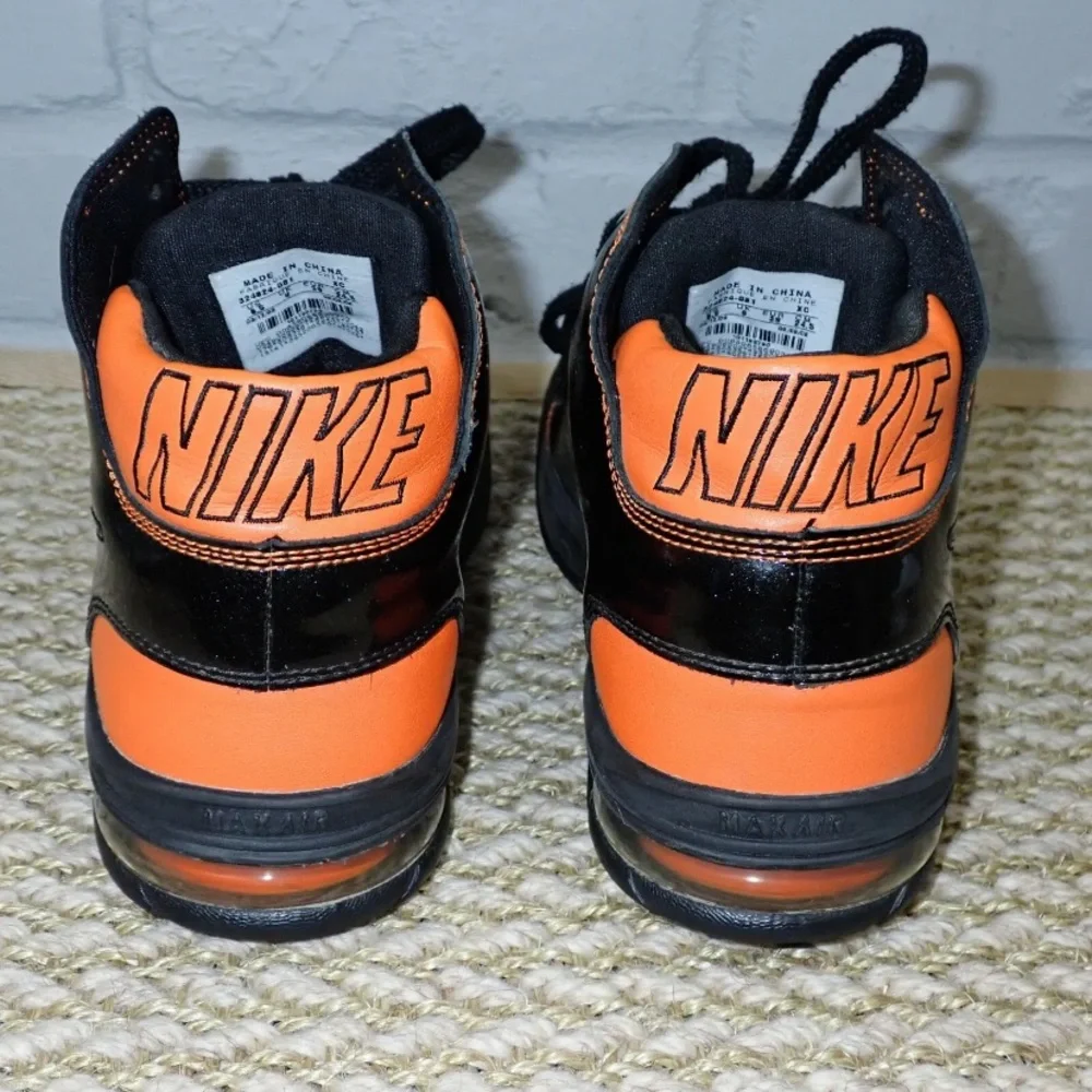 Nike Air Max Bizness Basketball Shoes Black Orange 324824-081 youth 6.5